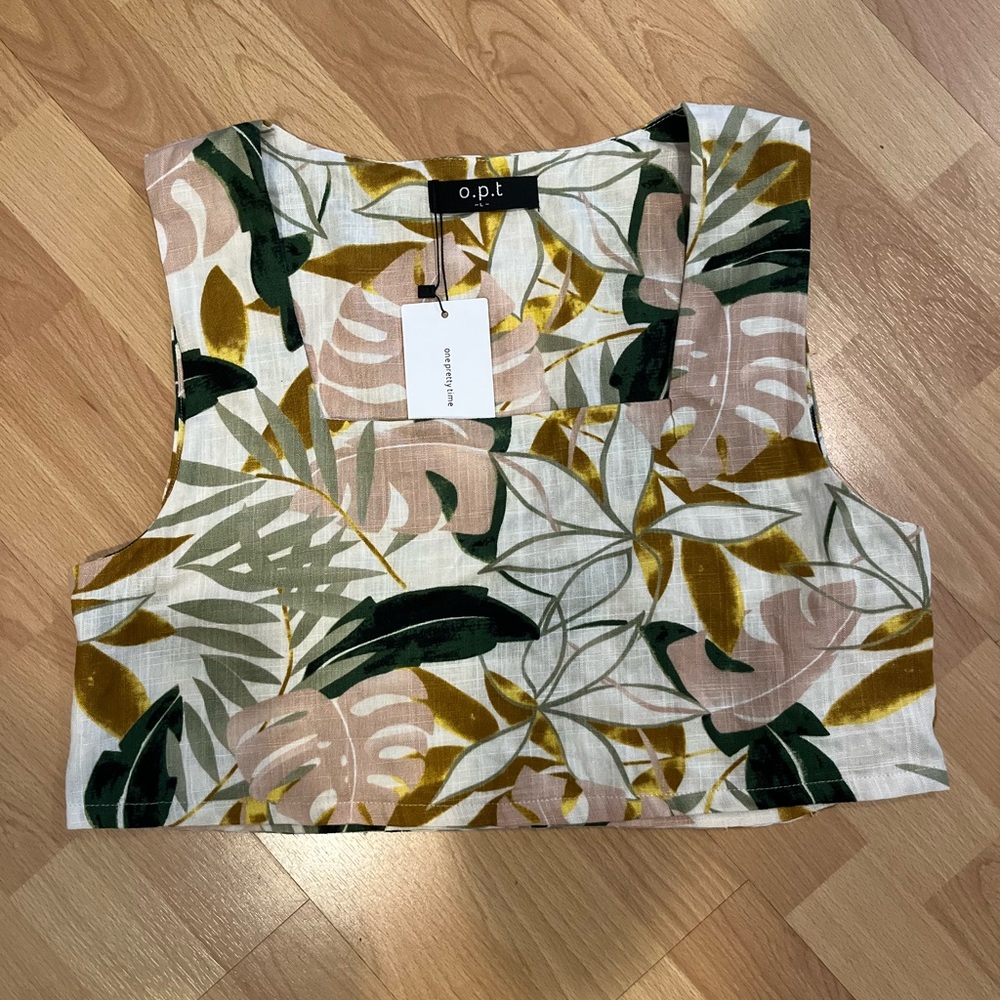 Cropped tank top